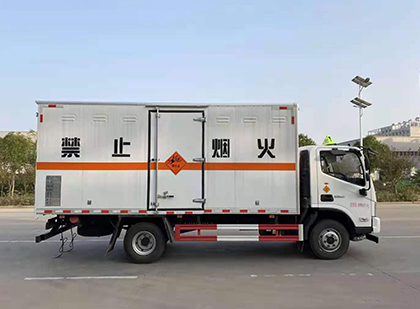 麻阳爆破器材运输车
